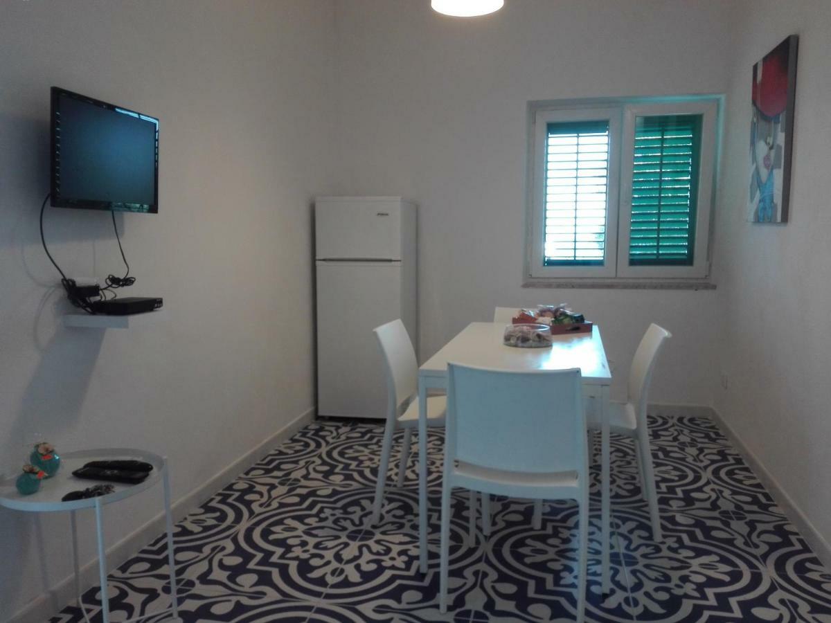 Capozafferano-Casa Carola Villa Santa Flavia Luaran gambar